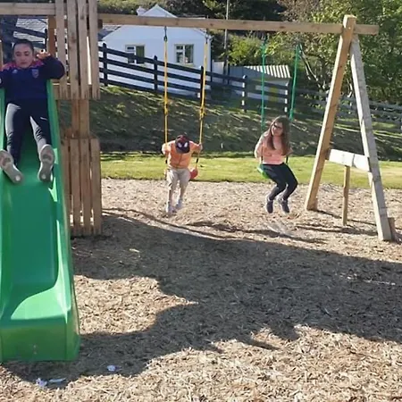 Slieve League House Oda ve Kahvaltı Teelin