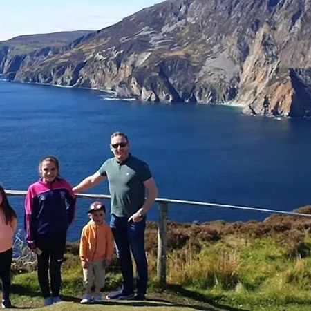 Slieve League House Teelin