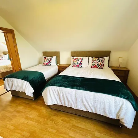 Slieve League House 4*