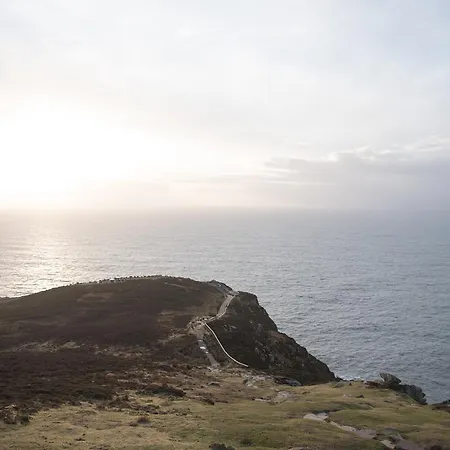 Slieve League House 3*