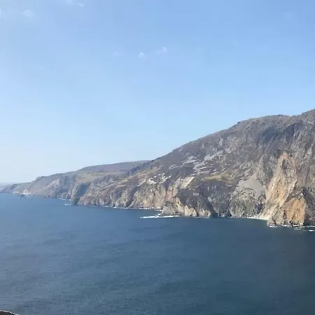 Slieve League House 4*